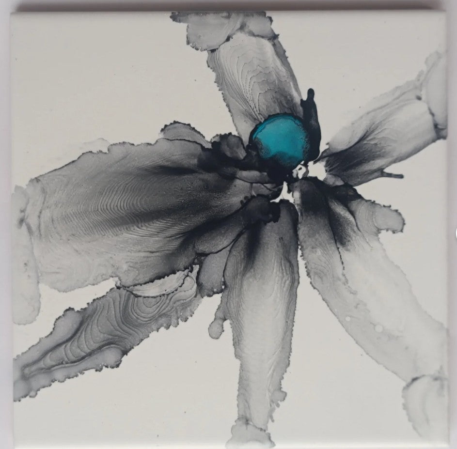 Moonlit Bloom 6 x 6